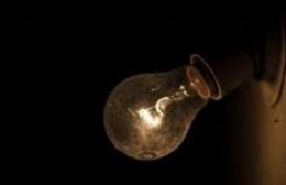 Otra barrio sin luz: Vecinos denuncian baja tensión en un amplio sector de Villa Elvira