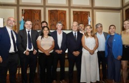 Alak tomó juramento a los nuevos consejeros escolares de La Plata