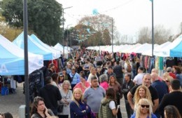 Se inauguró el Paseo de Compras Meridiano V, con los exvendedores ambulantes de las plazas Italia y San Martín