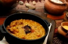 Continúa la oferta de locro en lo de David y Bárbara en 7 y 97