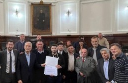 Reconocieron a Oscar Vaudagna en el Concejo Platense a un mes de su muerte