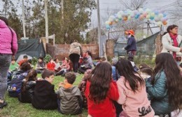 Festejo de los niños con la presencia del concejal Guillermo Cara