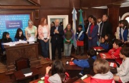 Alak participó de la última sesión del año del Gobierno Infantil en la 'Repu'