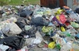 Más quejas por la basura en 604 pone a vecinos contra vecinos