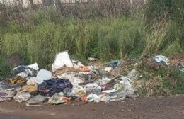 La lucha de un barrio que busca repeler a los que tiran basura