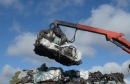 El Municipio ya removió más de 100 vehículos abandonados en lo que va del año