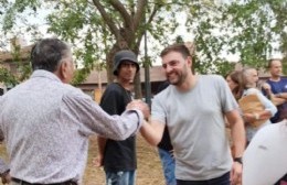 Emanuel Polo del Anses La Plata estuvo en Barrio Monasterio