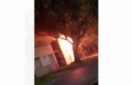 Se incendió una casa cerca de Barrio PAMI
