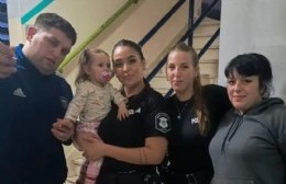 Policias le salvaron la vida a una niña que se había ahogado en su casa de 6 y 620