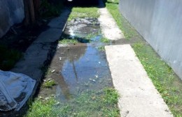 Cloacas explotadas en el barrio del Inter