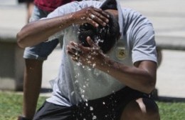 Se viene la ola de calor: Pocos besos y abrazos